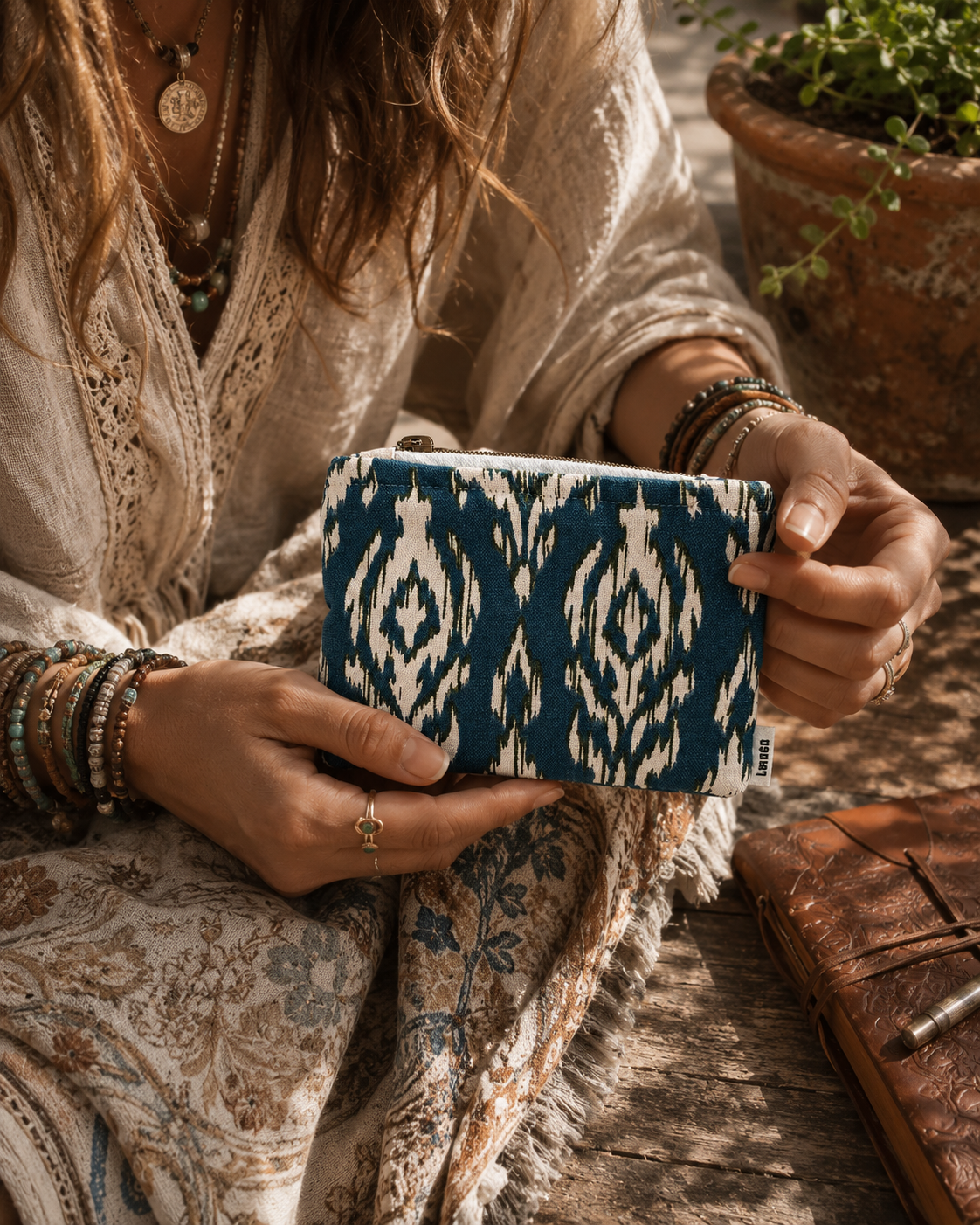 Monedero · Ikat